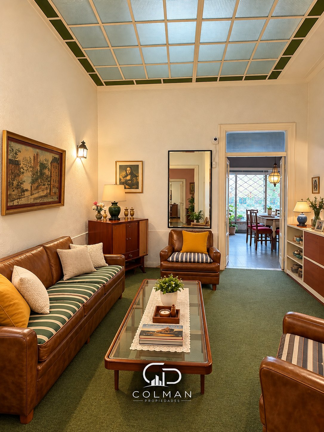 Casa de época en Bulevar España y Bulevar Artigas, 3 dormitorios, 245 m²