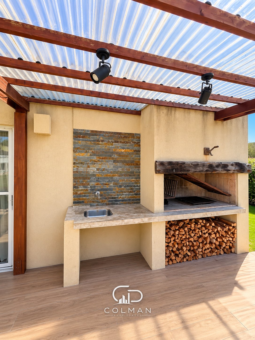 Casa en Barrio La Tahona, 3 dormitorios, 200 m² sobre terreno de 1.300 m²
